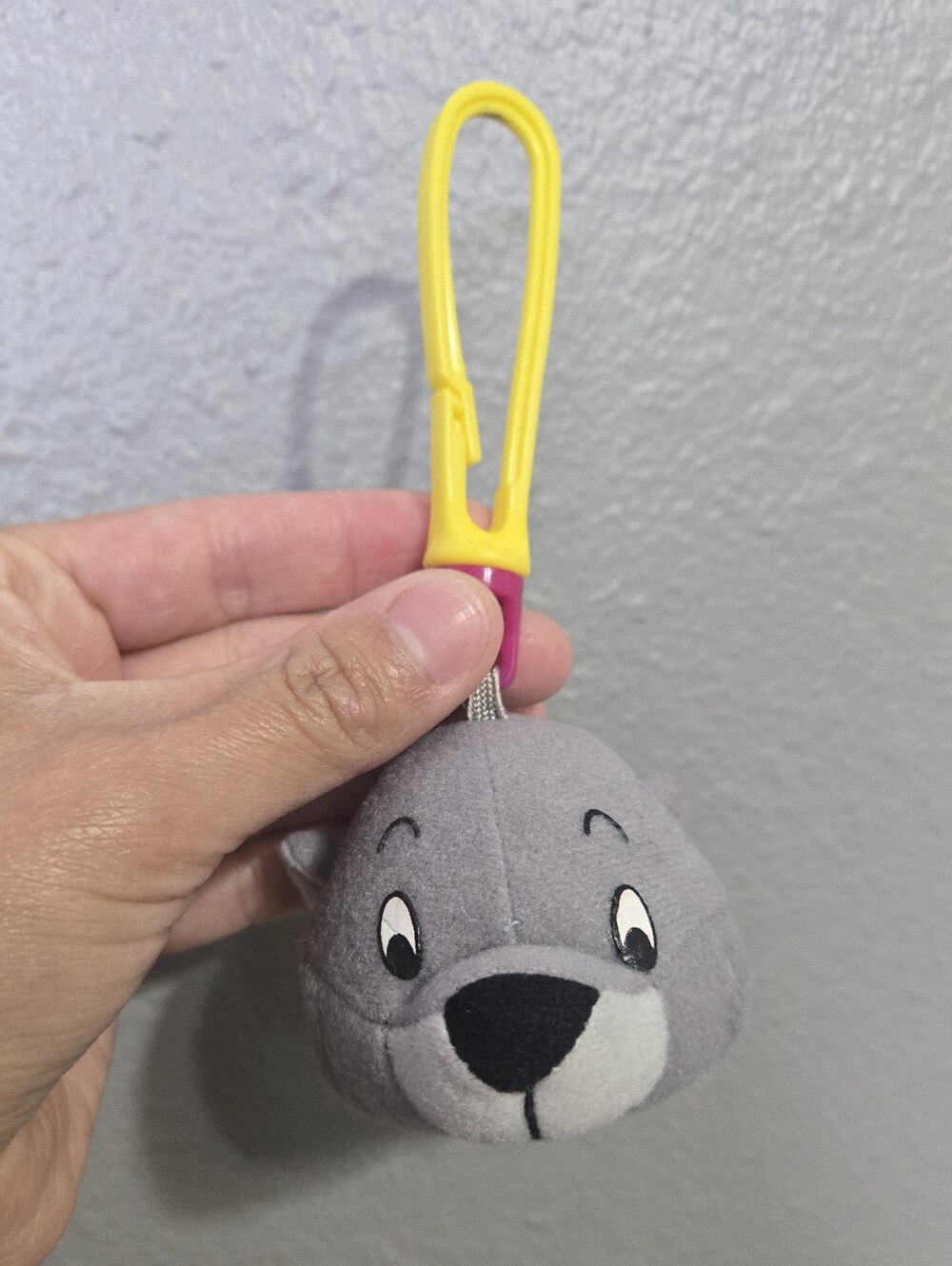 Vintage Winnie The Pooh Gopher Keychain